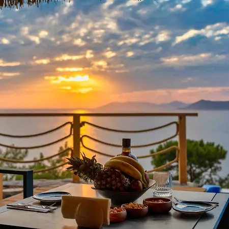 Heaven Hotel