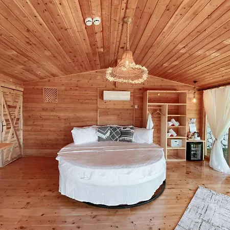 Hotel Heaven